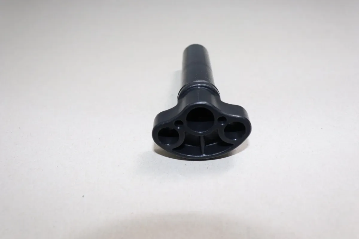 SIDE COVER BASE